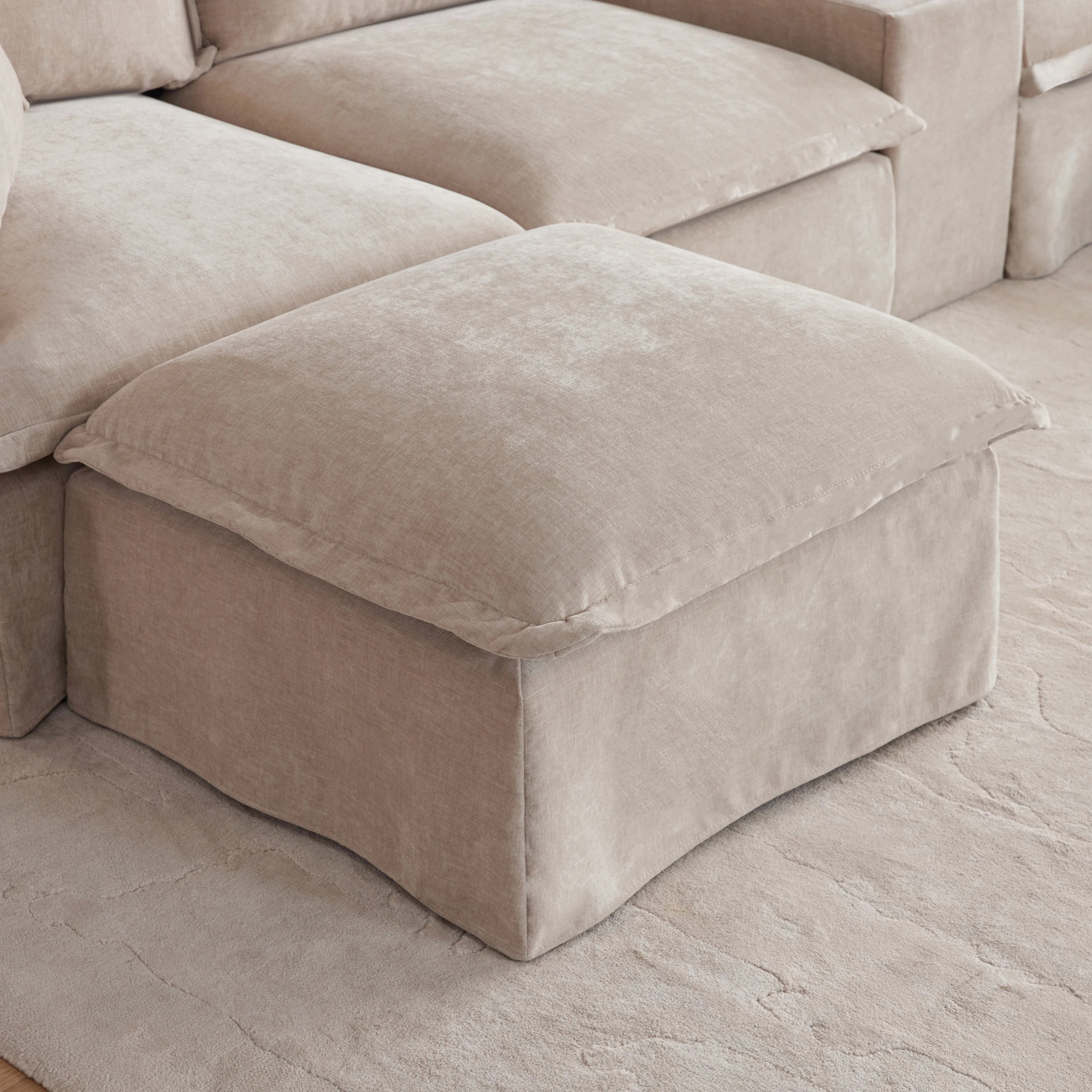 Modular Sectional Sofa with Movable Ottoman and Console,Cup Holder,Wide Seat,6 Seat U Shaped Couch,Oversized Chenille Sofa