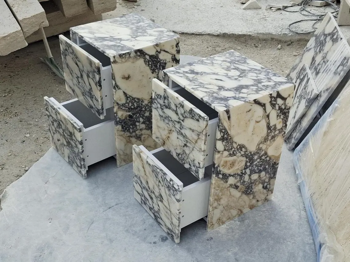 Italia Light-Luxury Marble Corner Table