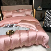 Luxury black and gold yarn-dyed jacquard Egyptian cotton bedding set with satin finish