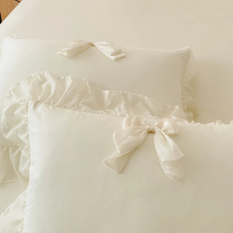 3pcs White Bedding Set Ruffles