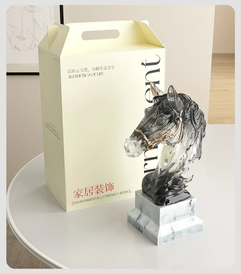 Luxury Resin Horsehead Ornament Art Design Sculptures and Figurines Living Room Decoration Accessories for Home Decor