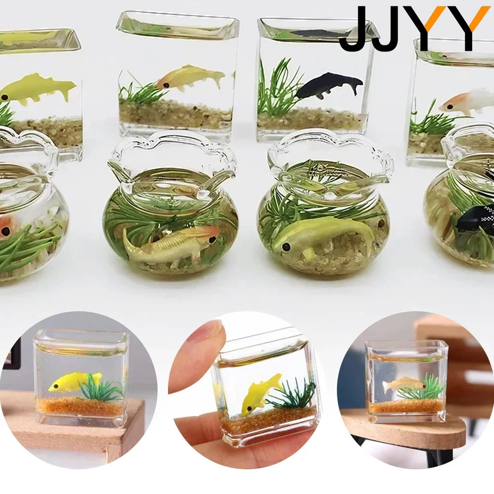 JJYY Mini Glass Aquarium Dollhouse Decoration - Random Color