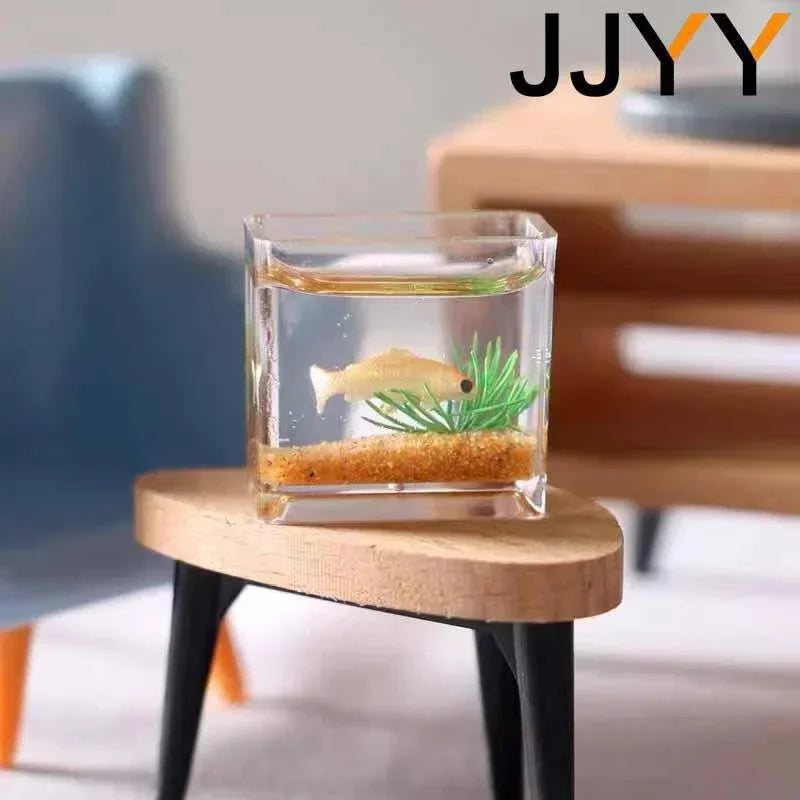 JJYY Mini Glass Aquarium Dollhouse Decoration - Random Color