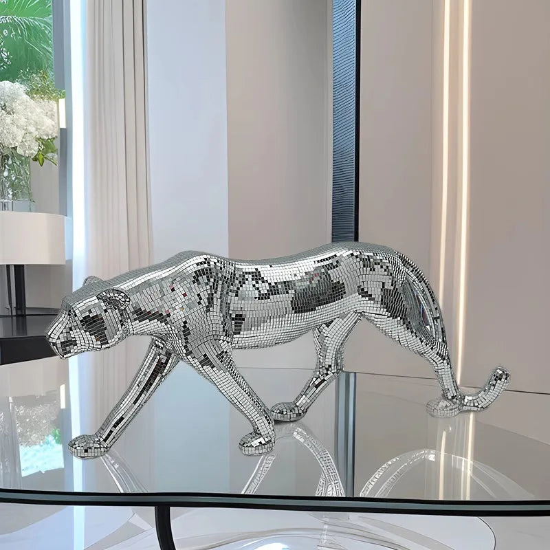 Modern Luxury Leopard Sculptures Desk Ornaments Art Leopard Figurines Living Room Creative Animals Sculptures Bedroom Home Decor