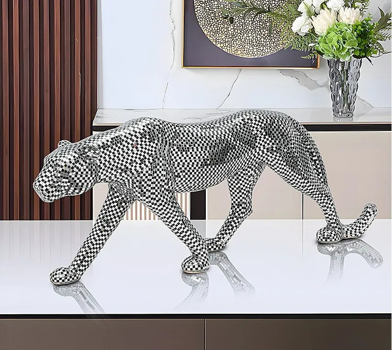 Modern Luxury Leopard Sculptures Desk Ornaments Art Leopard Figurines Living Room Creative Animals Sculptures Bedroom Home Decor