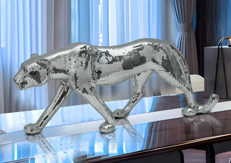 Modern Luxury Leopard Sculptures Desk Ornaments Art Leopard Figurines Living Room Creative Animals Sculptures Bedroom Home Decor